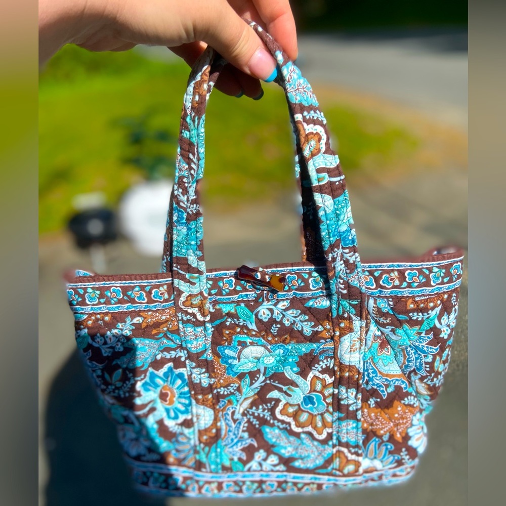 Vera Bradley handbag